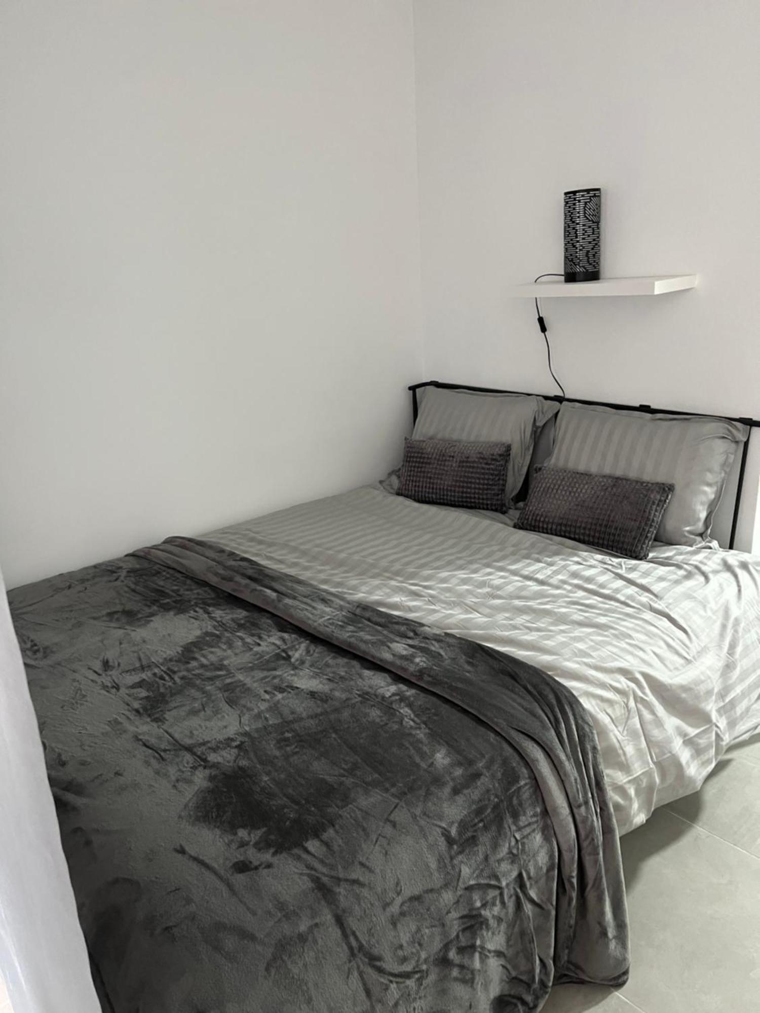 Apartment 1 Minute Walking From Playa Del Cura 托雷维耶哈 外观 照片