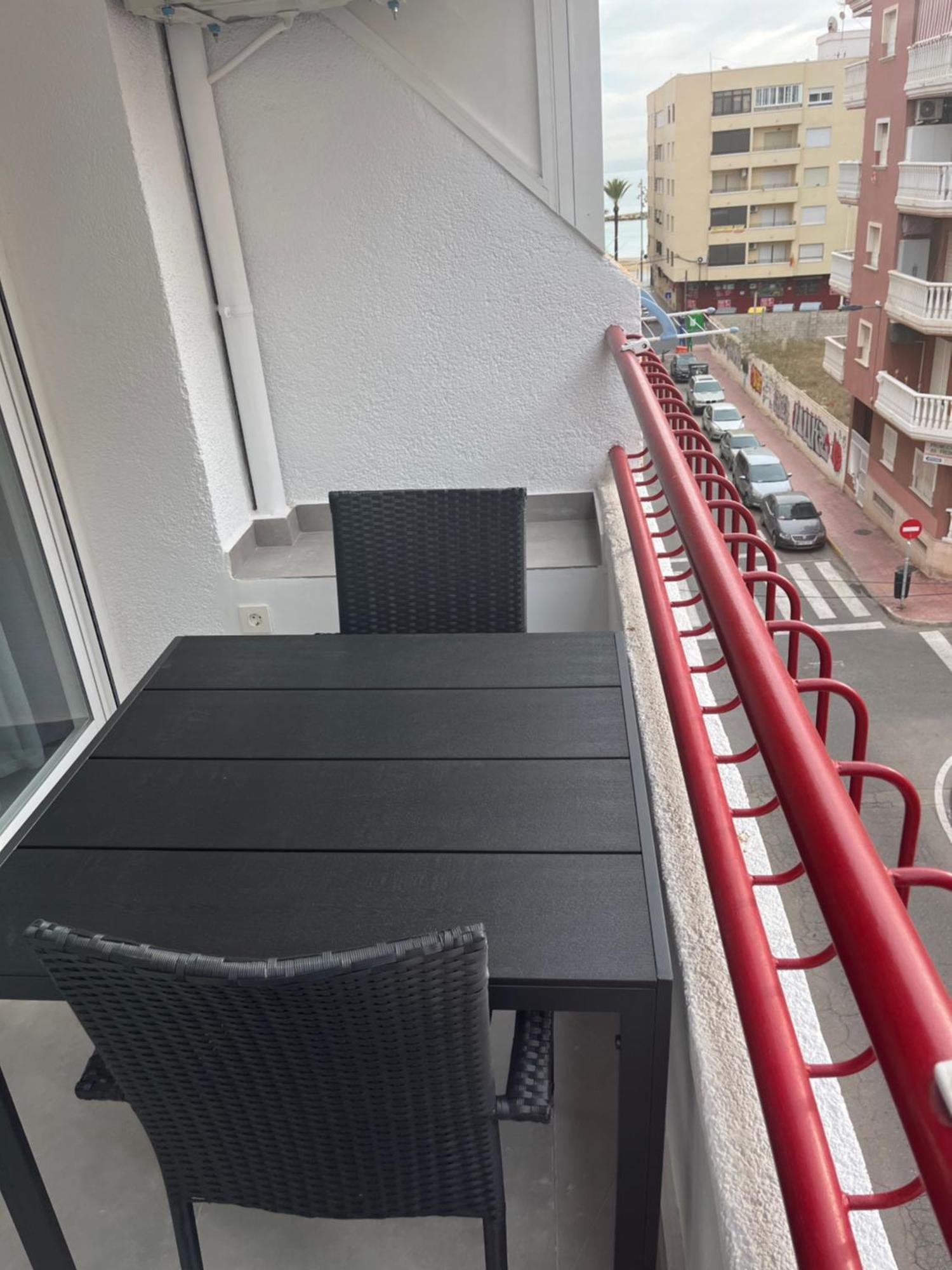Apartment 1 Minute Walking From Playa Del Cura 托雷维耶哈 外观 照片