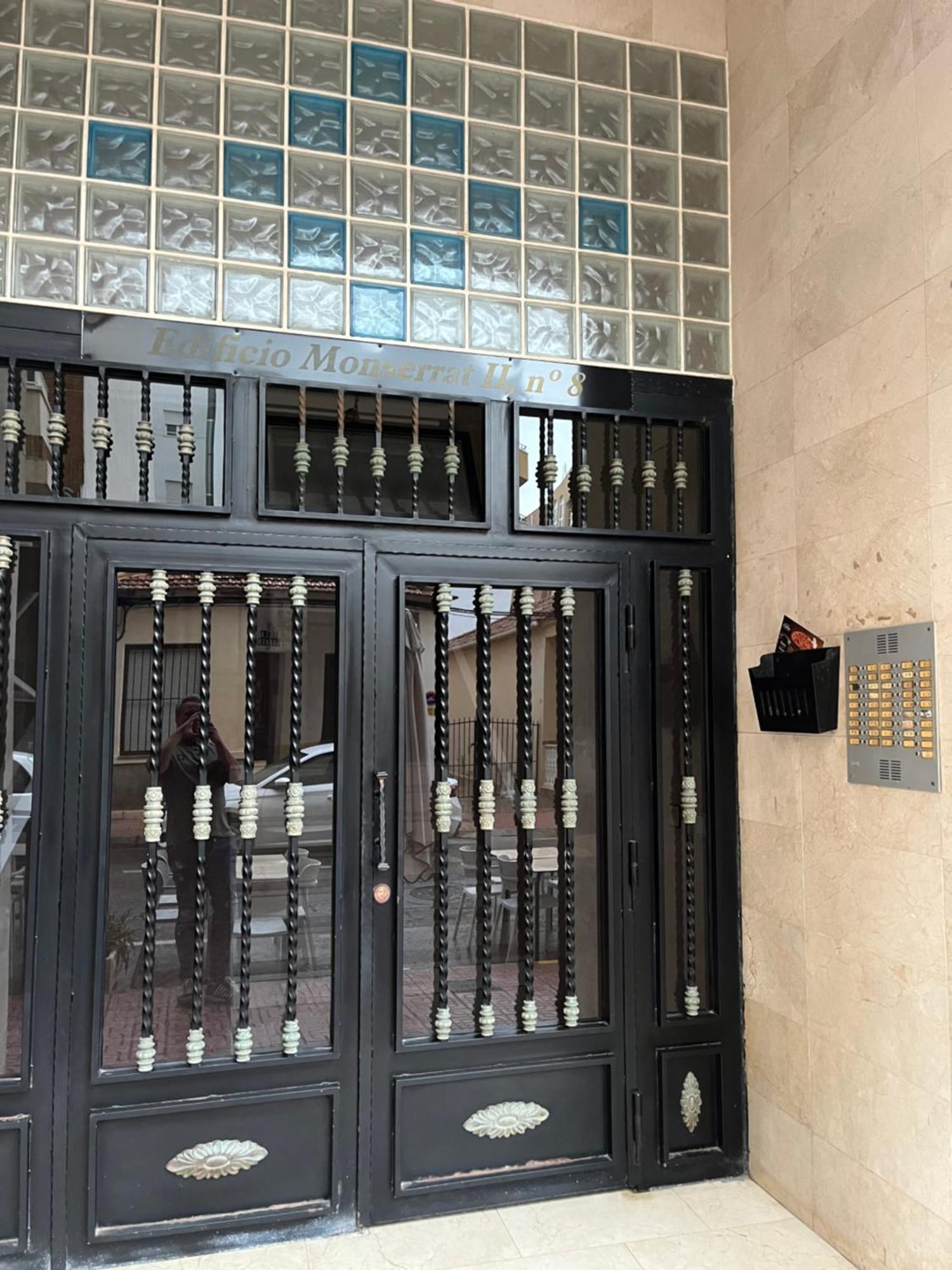 Apartment 1 Minute Walking From Playa Del Cura 托雷维耶哈 外观 照片